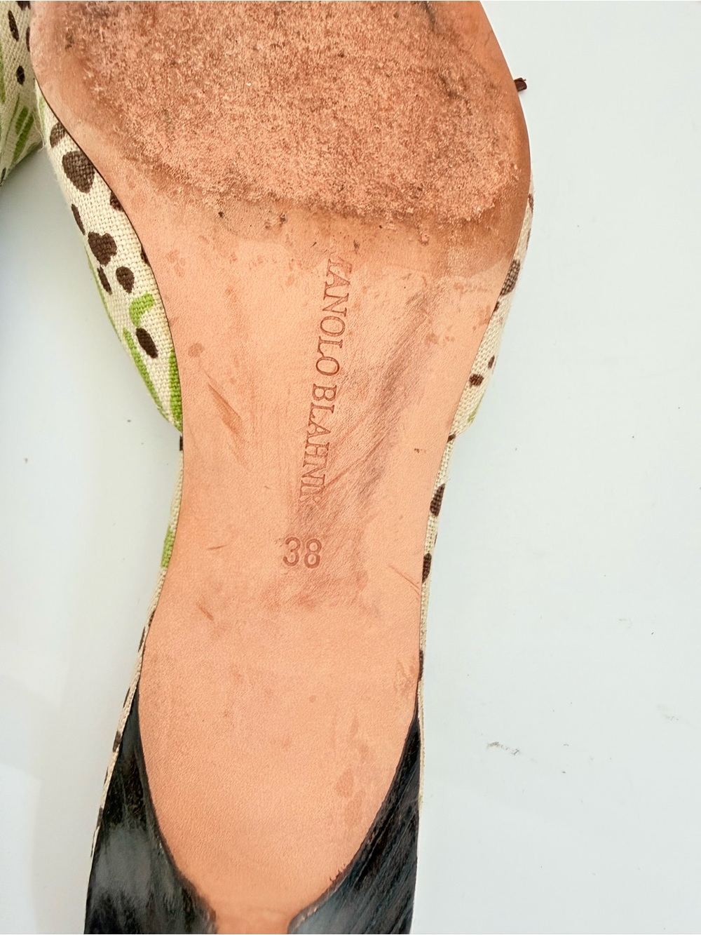 Vintage Manolo Blahnik Printed Bow Canvas Pointed Toe Kitten Heel Mules 38 - Picture 8 of 9